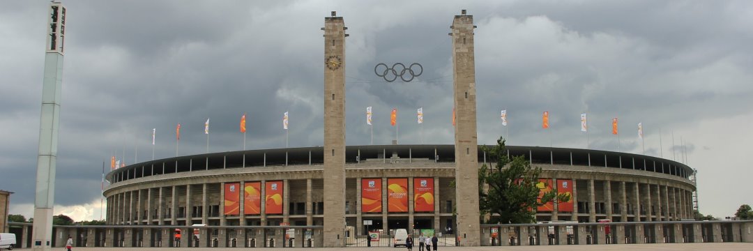 Das Berliner Olympiastadion als Synonym für Detektivarbeiten in Berlin