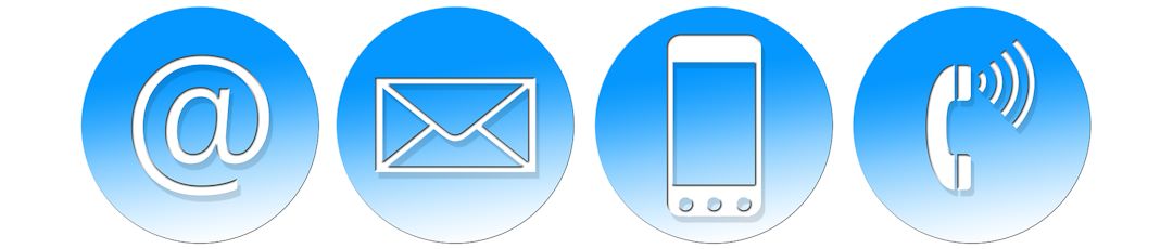 Nehmen Sie heute noch Kontakt auf und lassen sich kostenfrei beraten. @-Zeichen, Briefumschlag, Handy und Telefon als Symbole für den Kontakt zu unserer Detektei