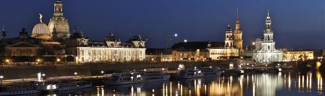 Detektive.com - Ihr Partner für Detektivaufgaben in Dresden Detektive observieren Nachts am Elbufer in Dresden